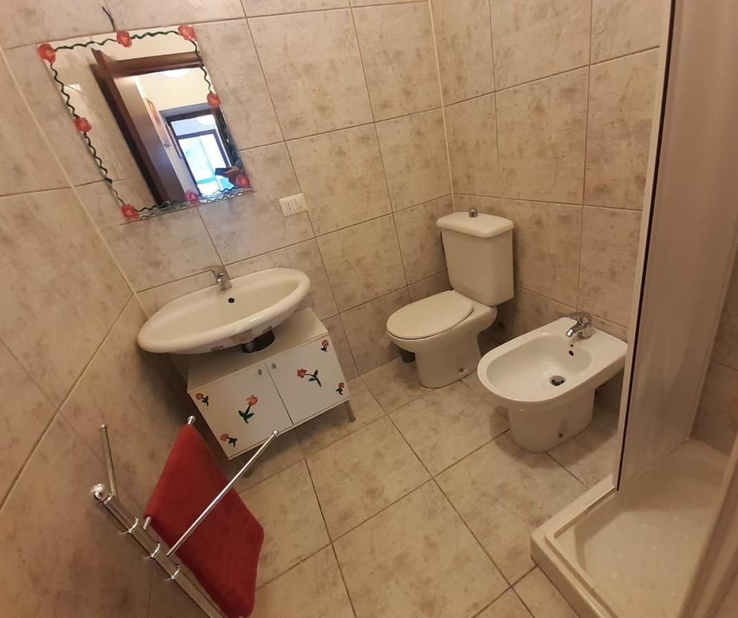 Il Filo Di Arianna Apartment Catania Ngoại thất bức ảnh